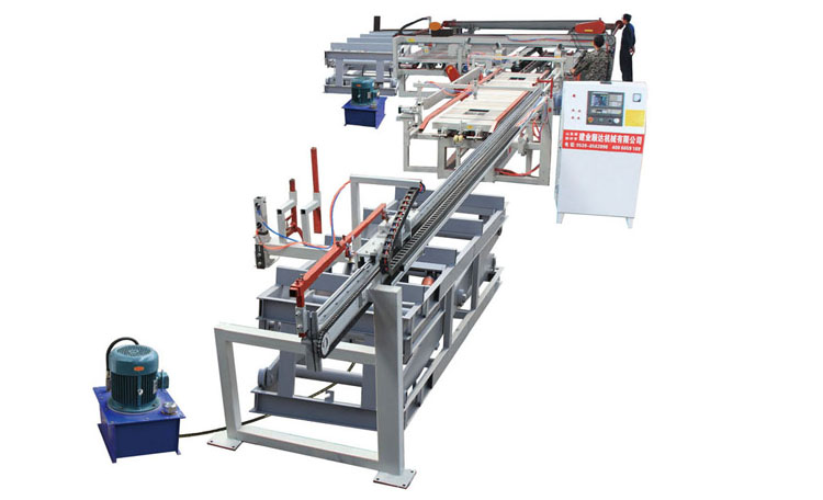 Custom increase automatic sawing machine