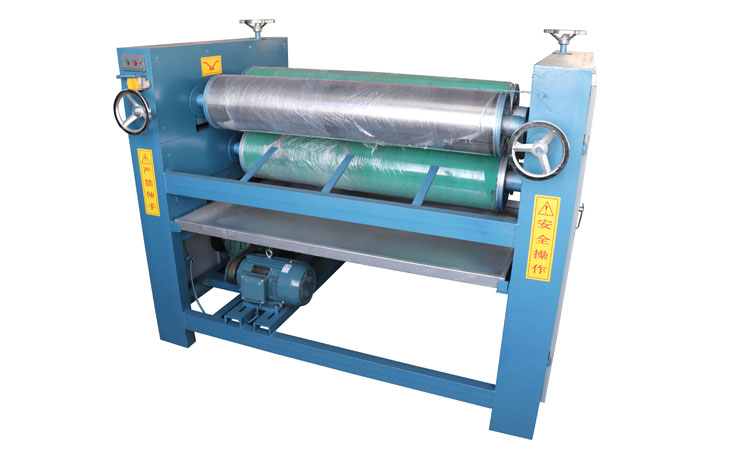 1.1 m × Φ245 four-roll glue coating machine